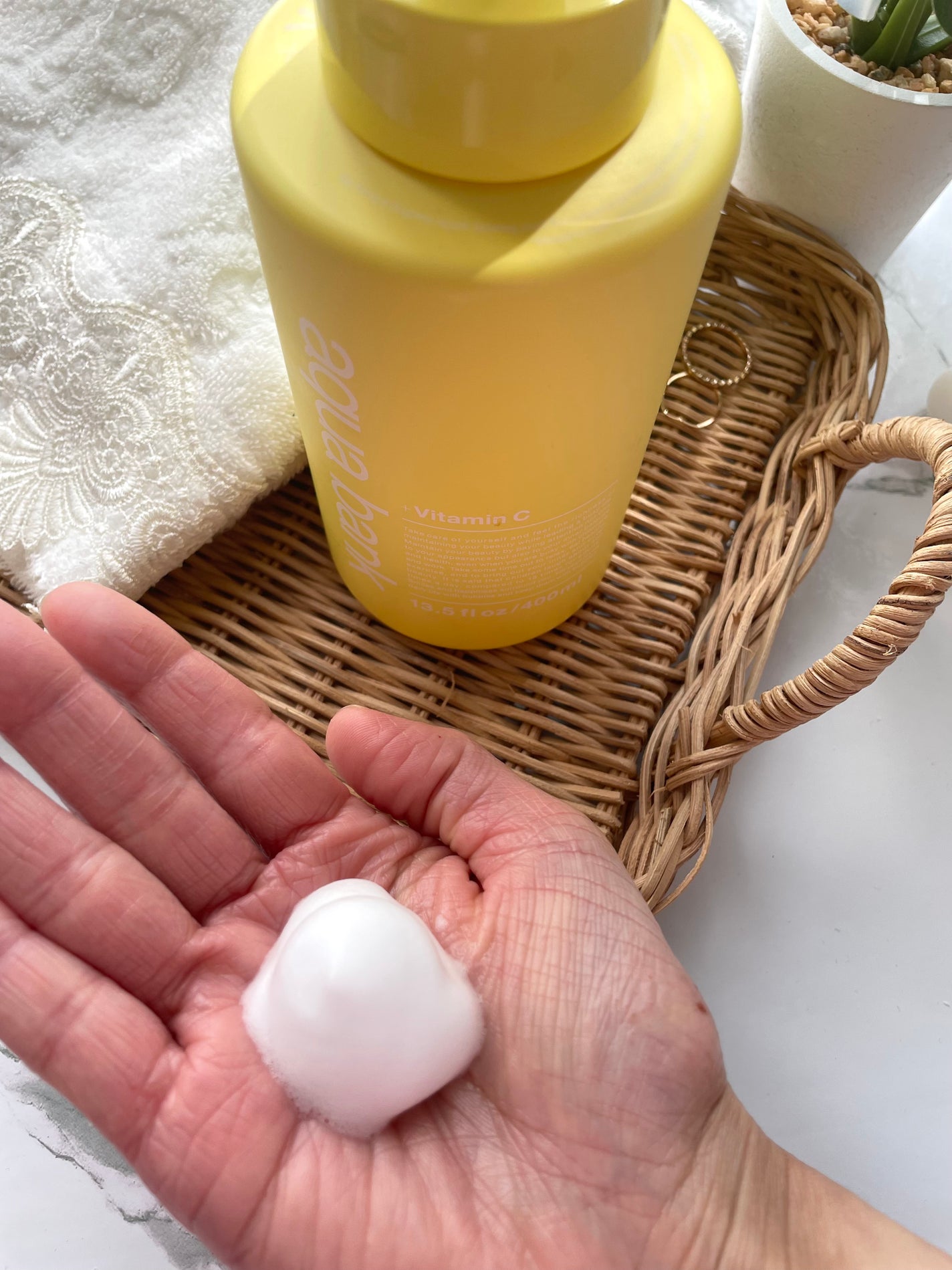 クリアバブルローション ビタミンC/aqua bank/化粧水を使ったクチコミ(2枚目)