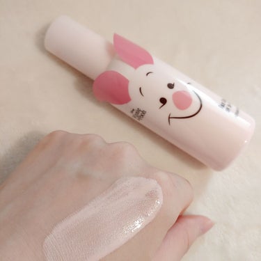 ETUDE フェイスリキッドブラーのクチコミ「肌トーンを整え、みずみずしい
華やかフェイスに仕上げてくれる
ピンクベースの化粧下地です。

.....」（3枚目）