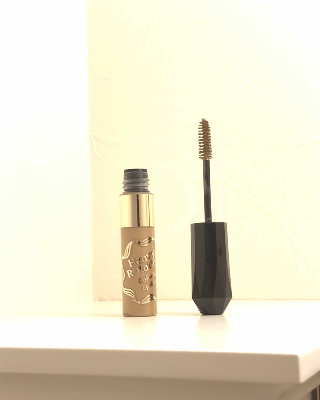 カラーリングアイブロウ/ヘビーローテーション/眉マスカラを使ったクチコミ(2枚目)