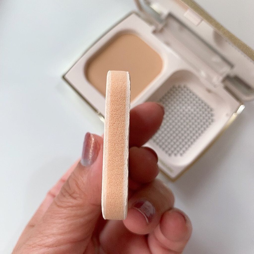 シルキー フィット/COVERMARK/パウダーファンデーションを使ったクチコミ(2枚目)