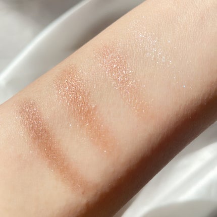 シグニチャー カラー アイズ/SUQQU/アイシャドウパレットを使ったクチコミ(3枚目)