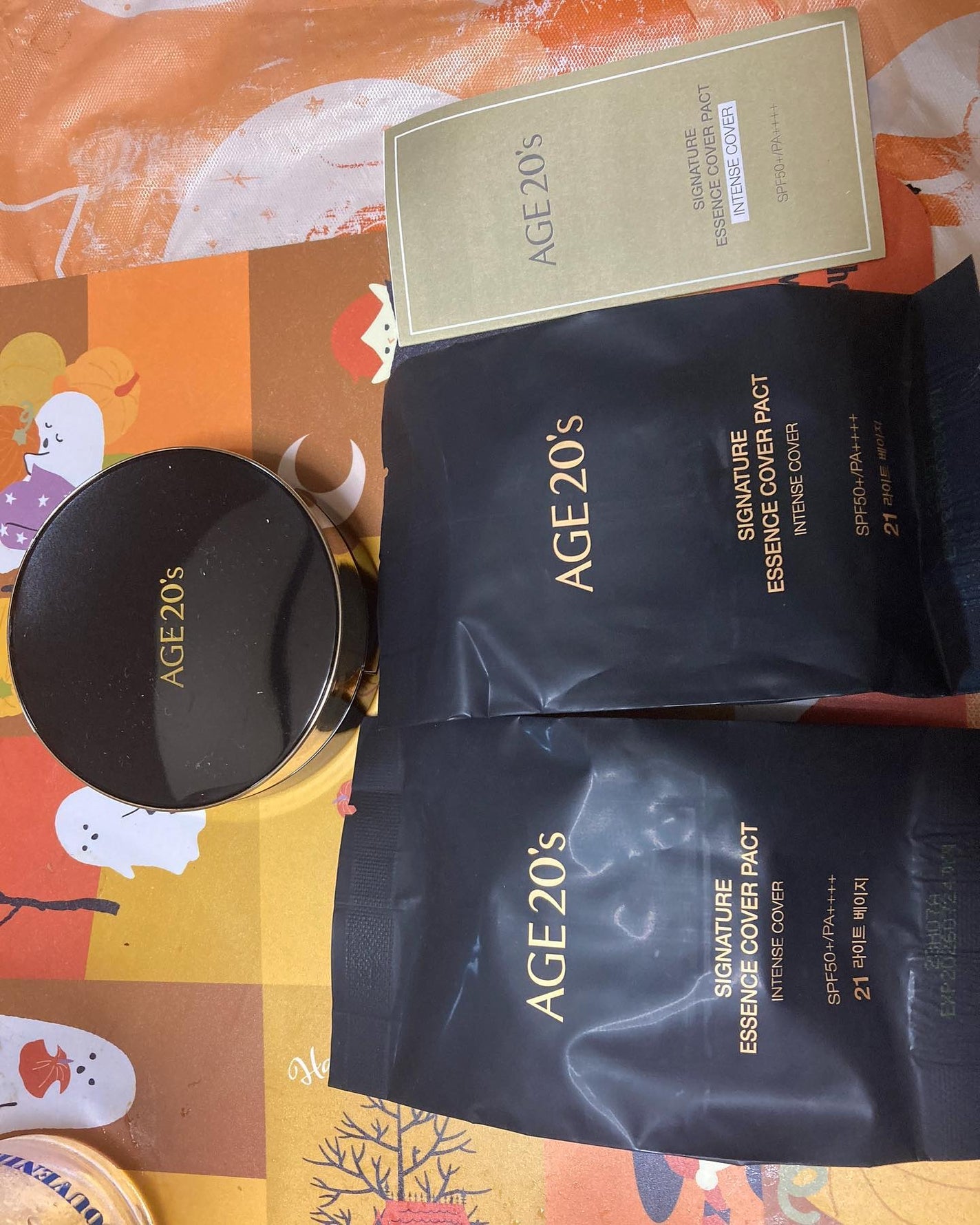 にゃんこ on LIPS 「エージトウェンティズシグネチャエッセンスカバーパクト試してみま..」(1枚目)