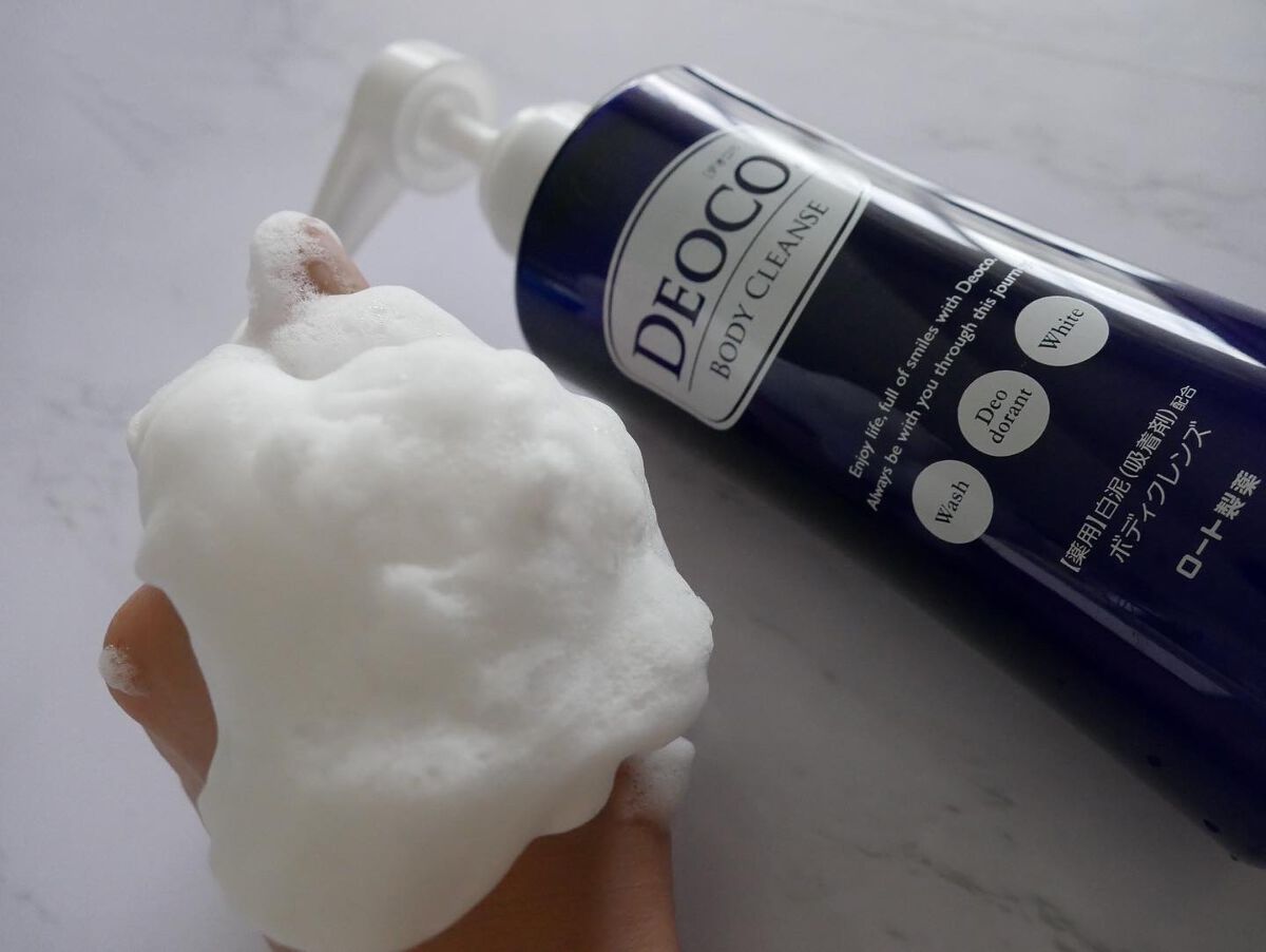 ボディケア🫧
いい香りのものが好きで、ついつい香りに頼りがち…
だけどこれなら香りだけじゃない✨

皮脂、汗等のニオイの元となるオトナ臭の元 😱
や汗を洗い流してくれるというありがたいアイテム
前にシャントリ買ったし、デオドラントスティ