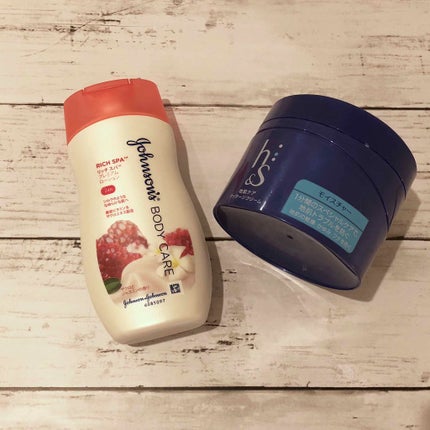 プレミアム ローション シルキーベリー/ジョンソンボディケア/ボディローションを使ったクチコミ(3枚目)