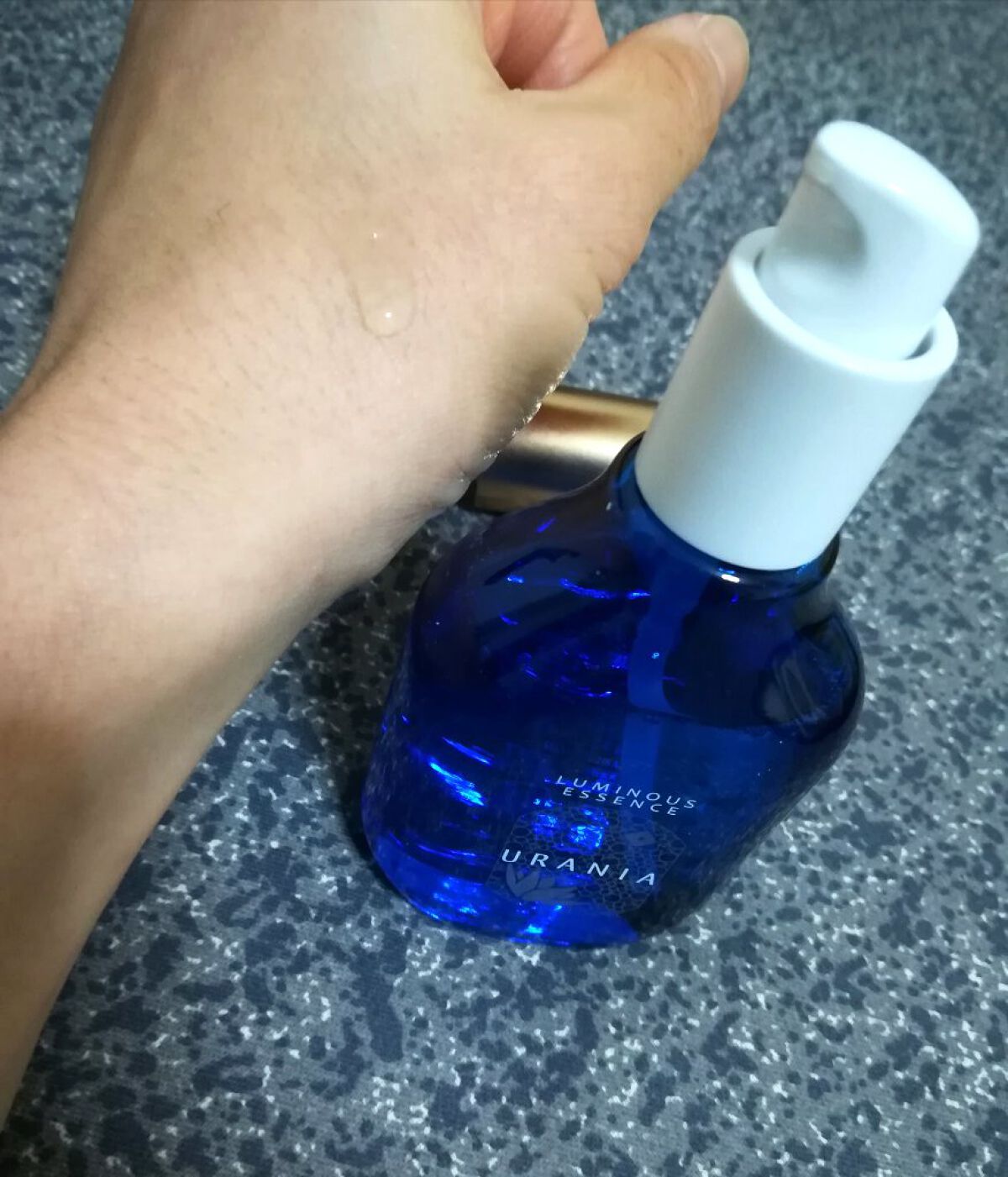 Luminous Essence/URANIA/美容液を使ったクチコミ（2枚目）