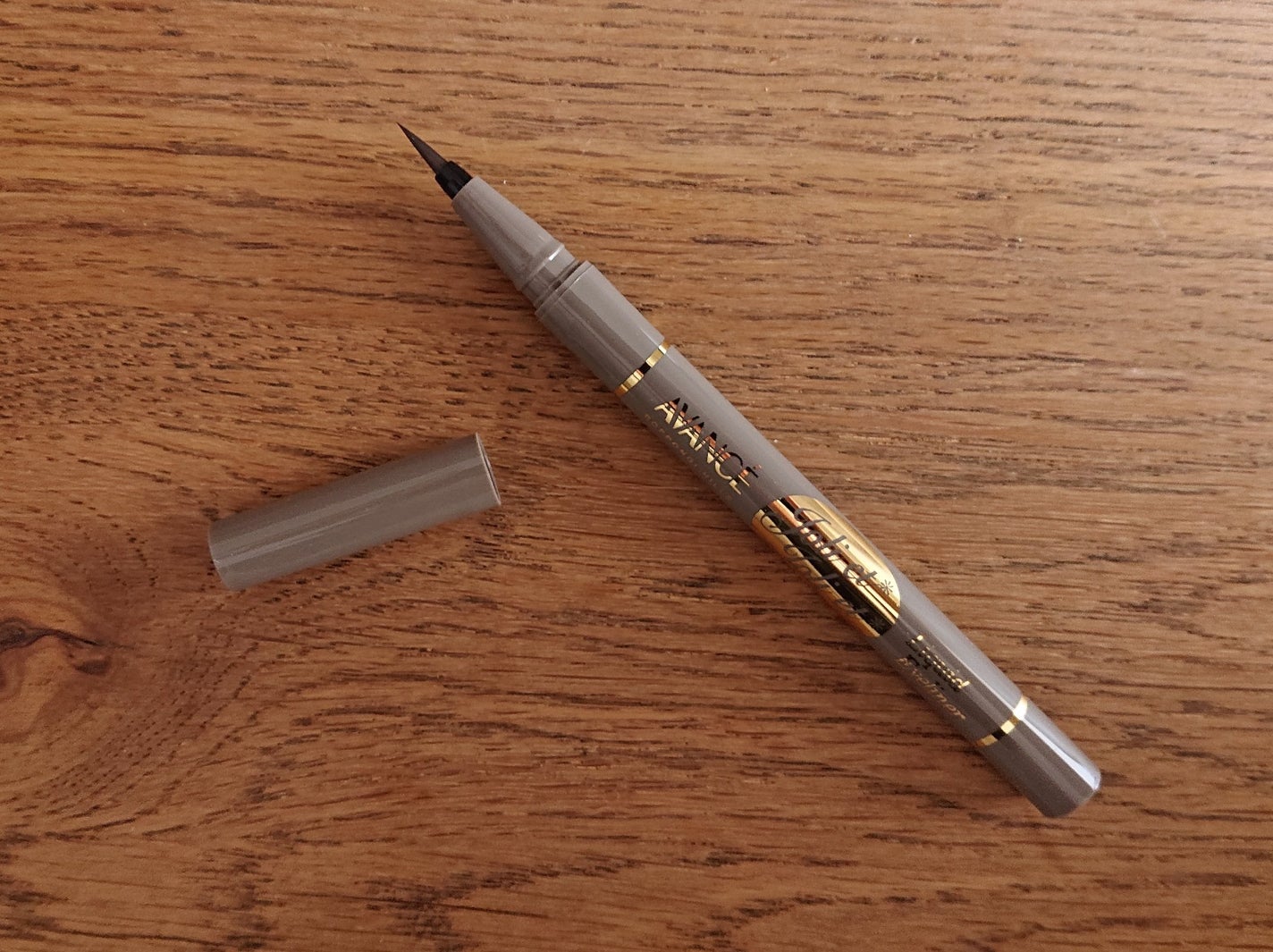 アヴァンセ ジョリ・エ ジョリ・エ リキッドアイライナー/アヴァンセ/リキッドアイライナーを使ったクチコミ(1枚目)