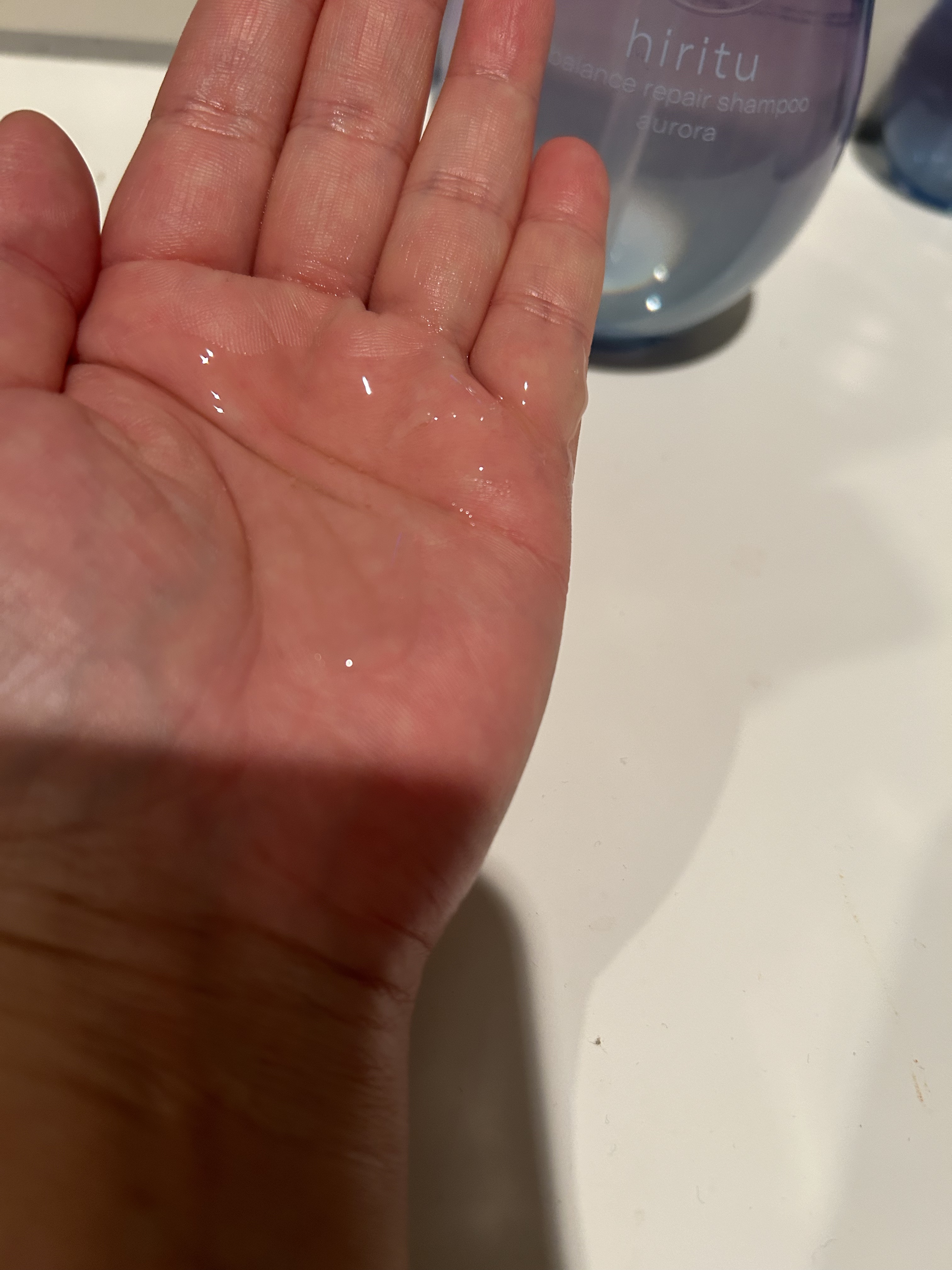 ヒリツ バランスリペアヘアミルク オーロラ/hiritu/ヘアミルクを使ったクチコミ（3枚目）