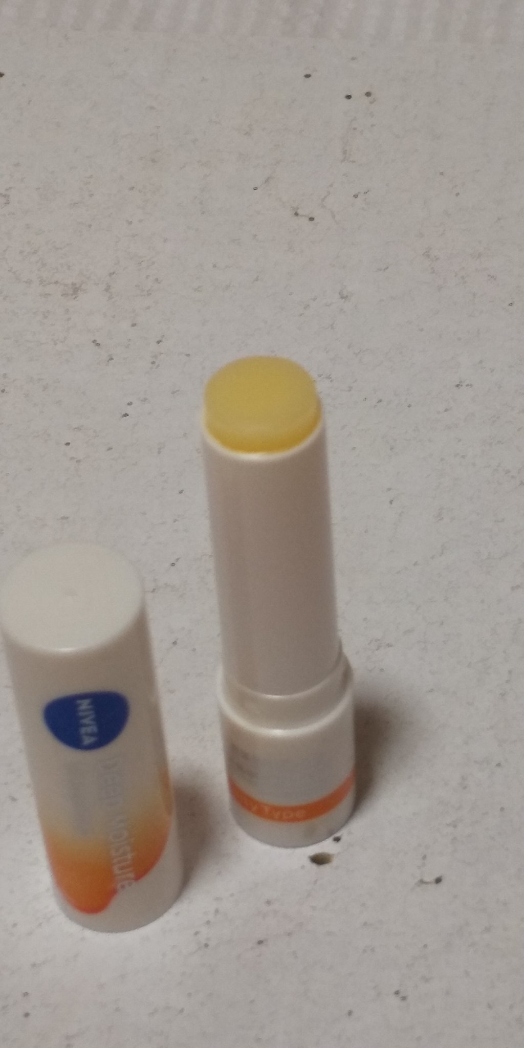 ニベア ディープモイスチャーリップ/ニベア/リップクリームを使ったクチコミ（2枚目）