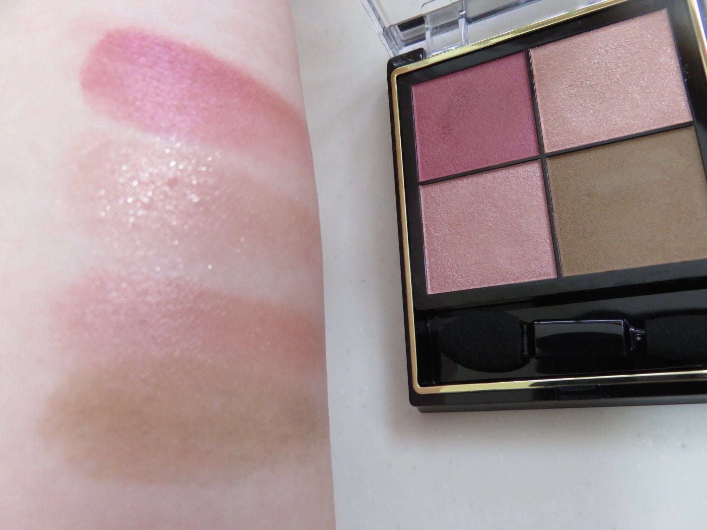 リアルクローズシャドウ/excel/アイシャドウパレットを使ったクチコミ(3枚目)