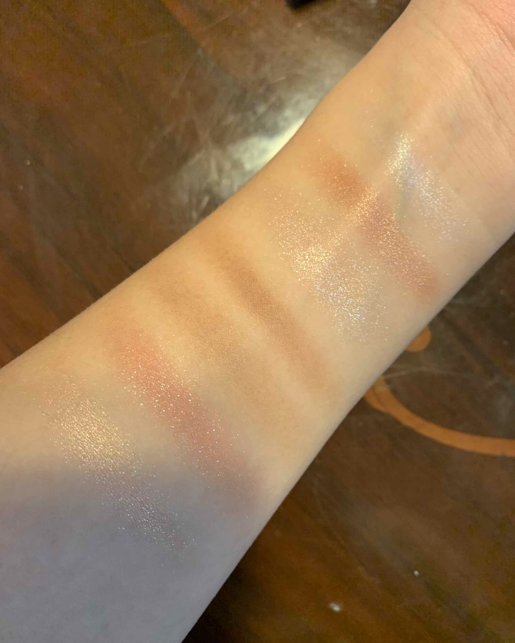 ミニチョコレートアイシャドウパレット/MAKEUP REVOLUTION/アイシャドウパレットを使ったクチコミ（3枚目）