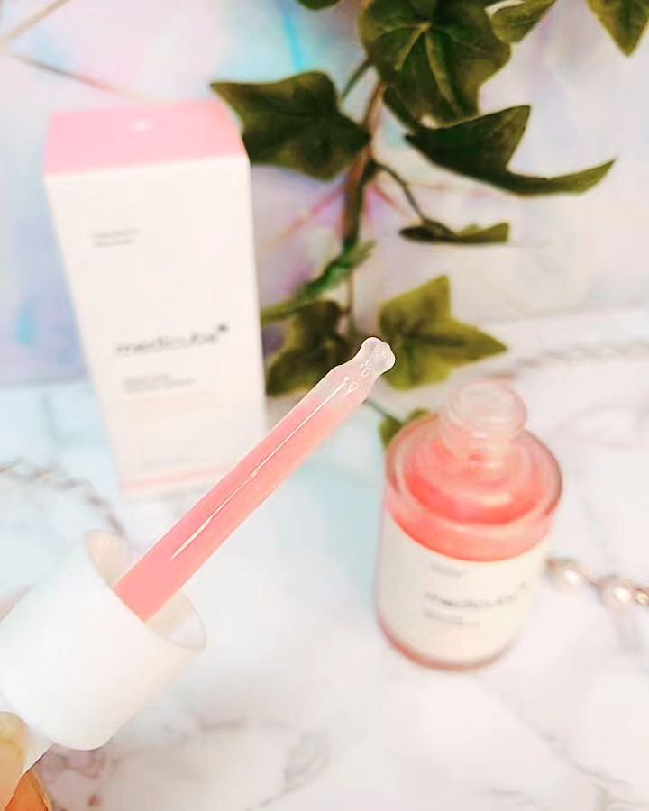 PDRNピンクアンプル PDRN 10,000ppm配合/MEDICUBE/美容液を使ったクチコミ（2枚目）