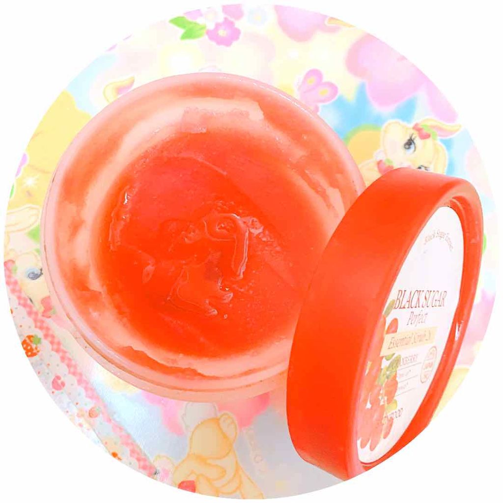 ブラックシュガーパーフェクト エッセンシャルスクラブ2Xクランベリー/SKINFOOD/洗い流すパック・マスクを使ったクチコミ(2枚目)