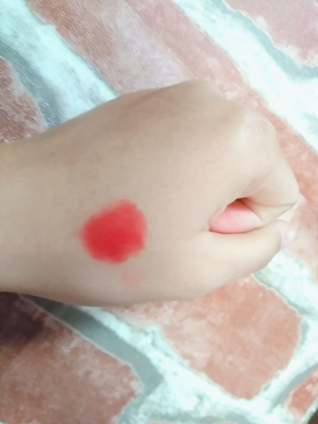 ムース キャンディー ティント/the SAEM/リップティントを使ったクチコミ（2枚目）