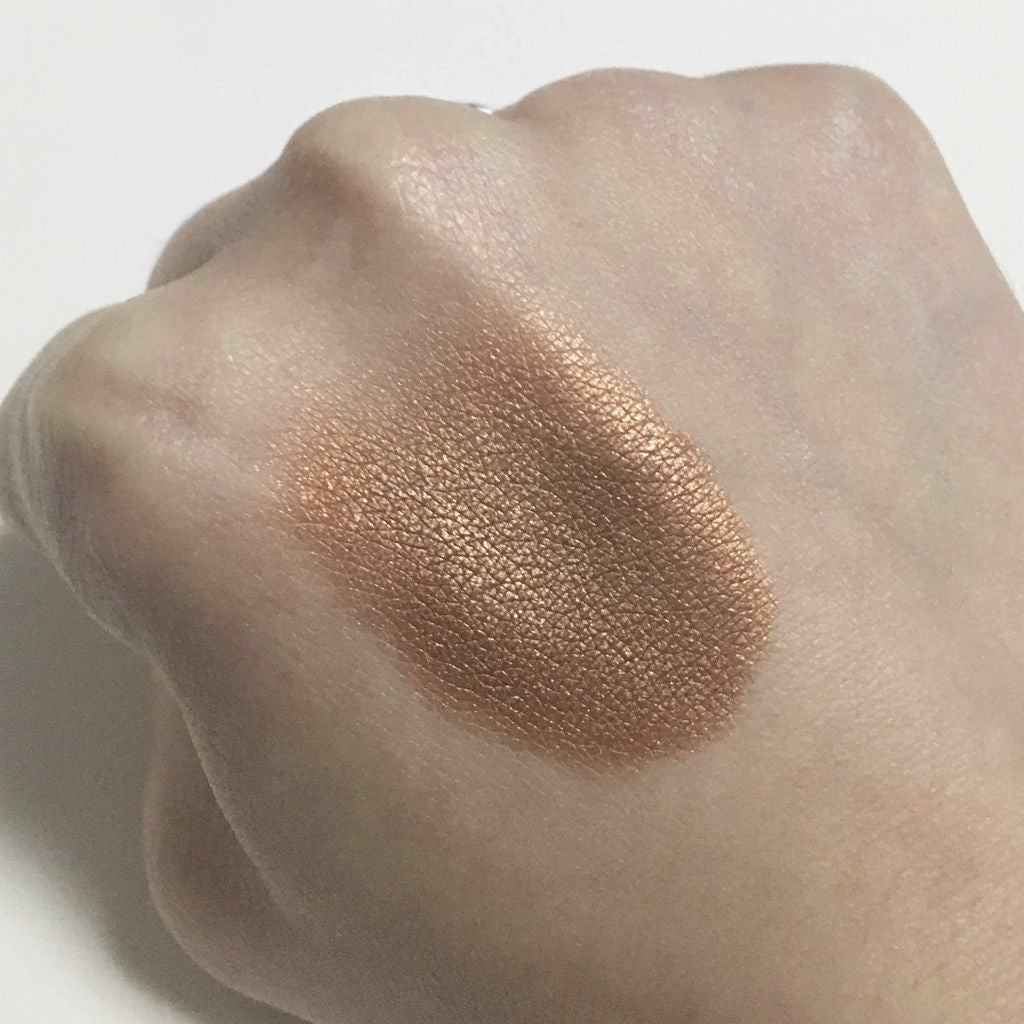 エンジェル ハート アイカラーズ/エンジェルハート/単色アイシャドウを使ったクチコミ(3枚目)