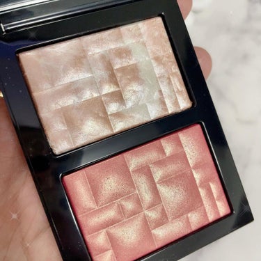 BOBBI BROWN プリサイス ブレンディング ブラシのクチコミ「BOBBI BROWN ⋆ ೄ*✲ﾟ｡✧
▶リュクス グロウ チーク＆リップ セット
《伊勢丹.....」（3枚目）