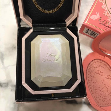 ラブ フラッシュ ロングラスティング 16H ブラッシュ ラブ ハングオーバー/Too Faced/パウダーチークを使ったクチコミ（2枚目）