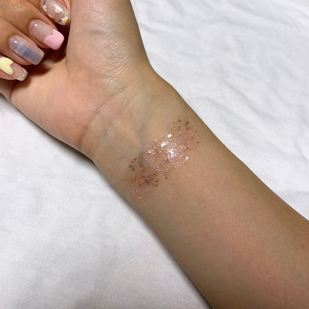 シュガー トゥインクル リキッド グリッター/PERIPERA/グリッターを使ったクチコミ(3枚目)