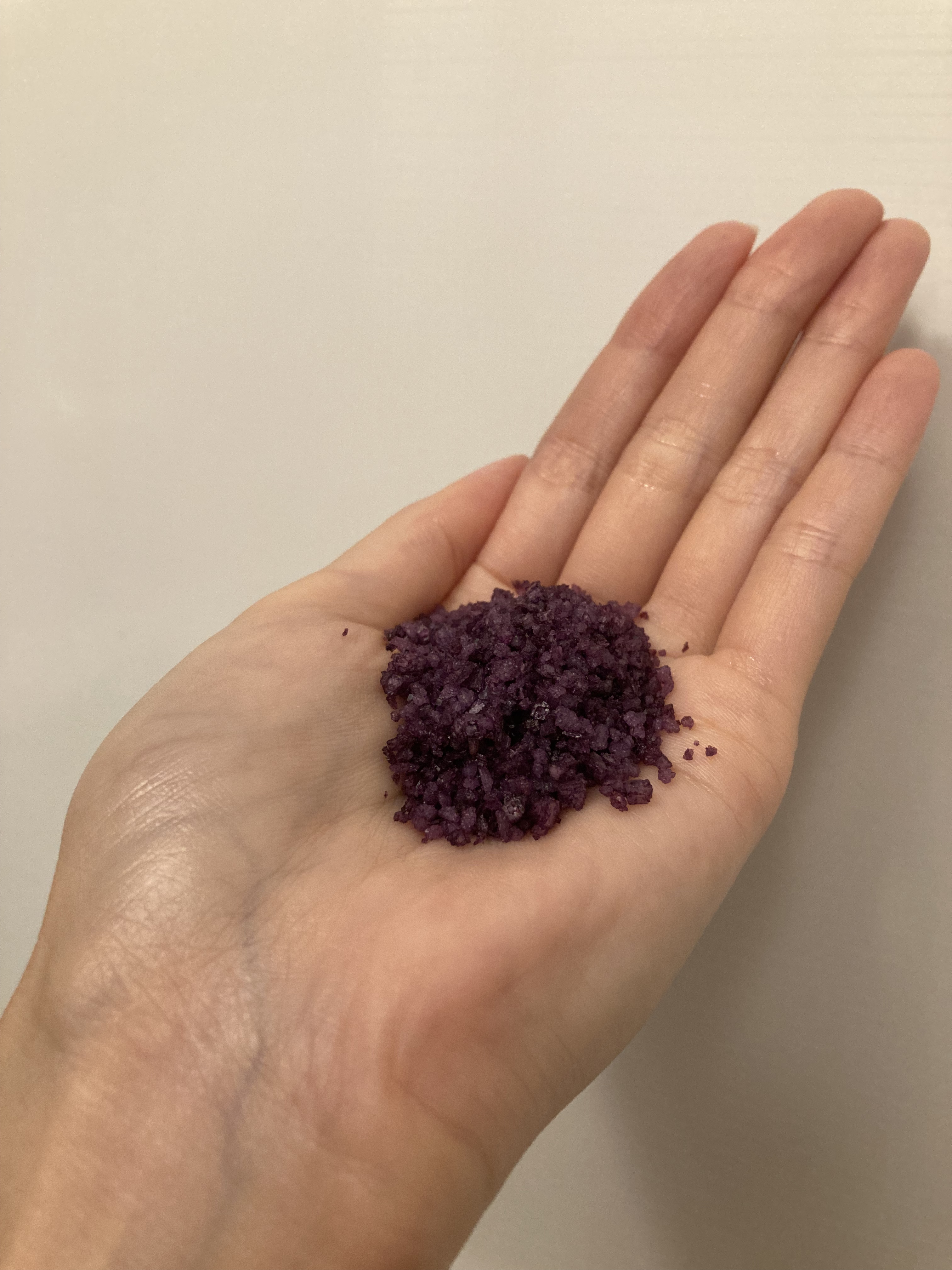 クナイプ バスソルト サンダルウッドの香り 50g【旧】/クナイプ/無機塩系入浴剤を使ったクチコミ（3枚目）