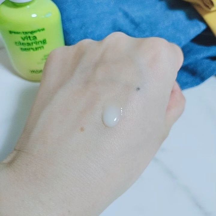 青みかんビタセラム/YADAH/美容液を使ったクチコミ(5枚目)