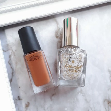 カラフルネイルズ/キャンメイク/マニキュアを使ったクチコミ(2枚目)