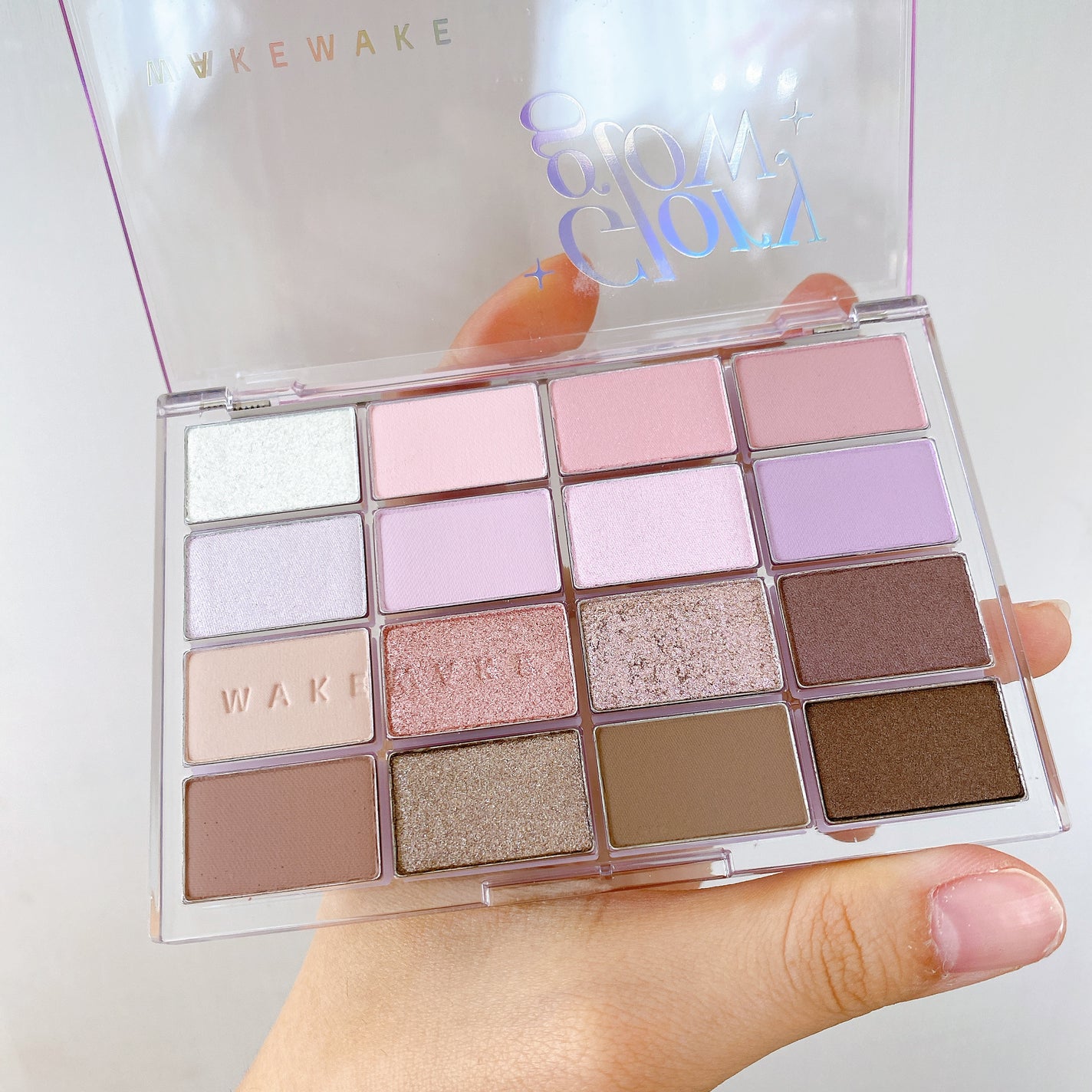 ソフトブラーリングアイパレット/wakemake/アイシャドウパレットを使ったクチコミ(2枚目)