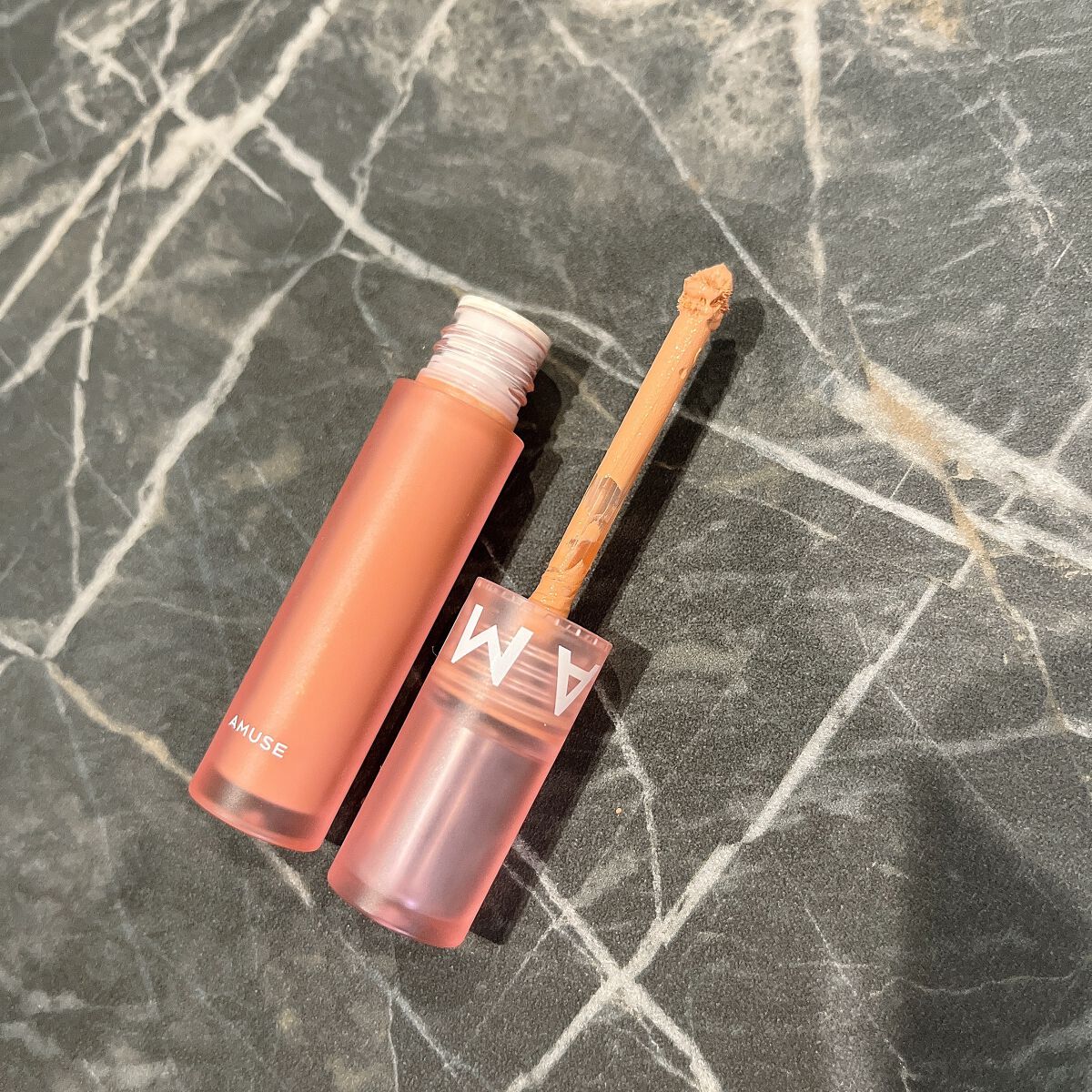 ソフトクリームチーク 04シマーマーマレード/AMUSE/リキッドチークを使ったクチコミ（2枚目）