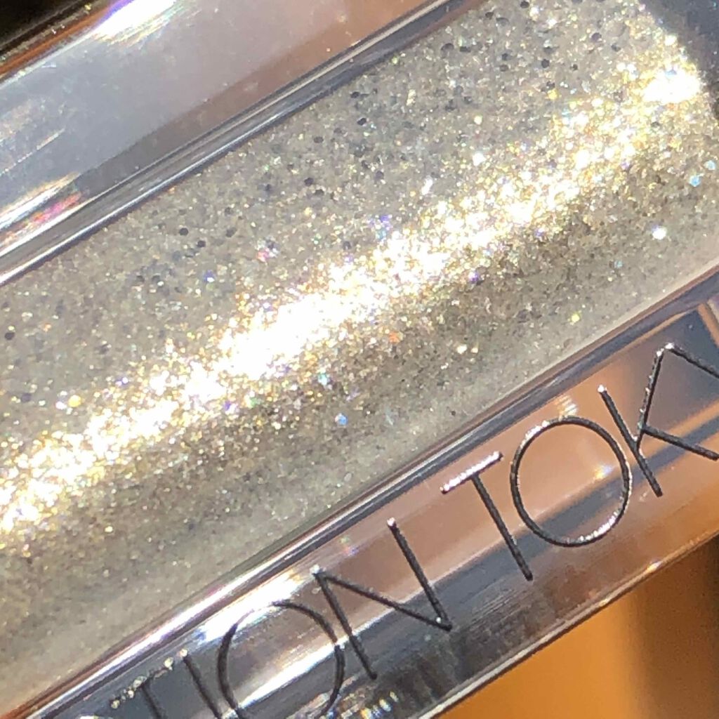 ザ リキッド アイシャドウ　ウルトラスパークル 101 Platinum Mine/ADDICTION/リキッドアイシャドウを使ったクチコミ（3枚目）