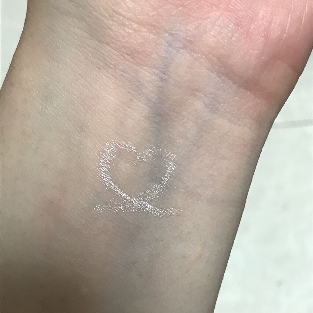 ブルーミングキティ カラーマルチライナー/DAISO/リキッドアイライナーを使ったクチコミ(3枚目)