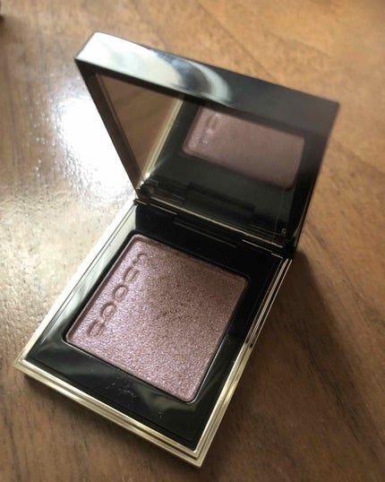 トーン タッチ アイズ/SUQQU/単色アイシャドウを使ったクチコミ(2枚目)