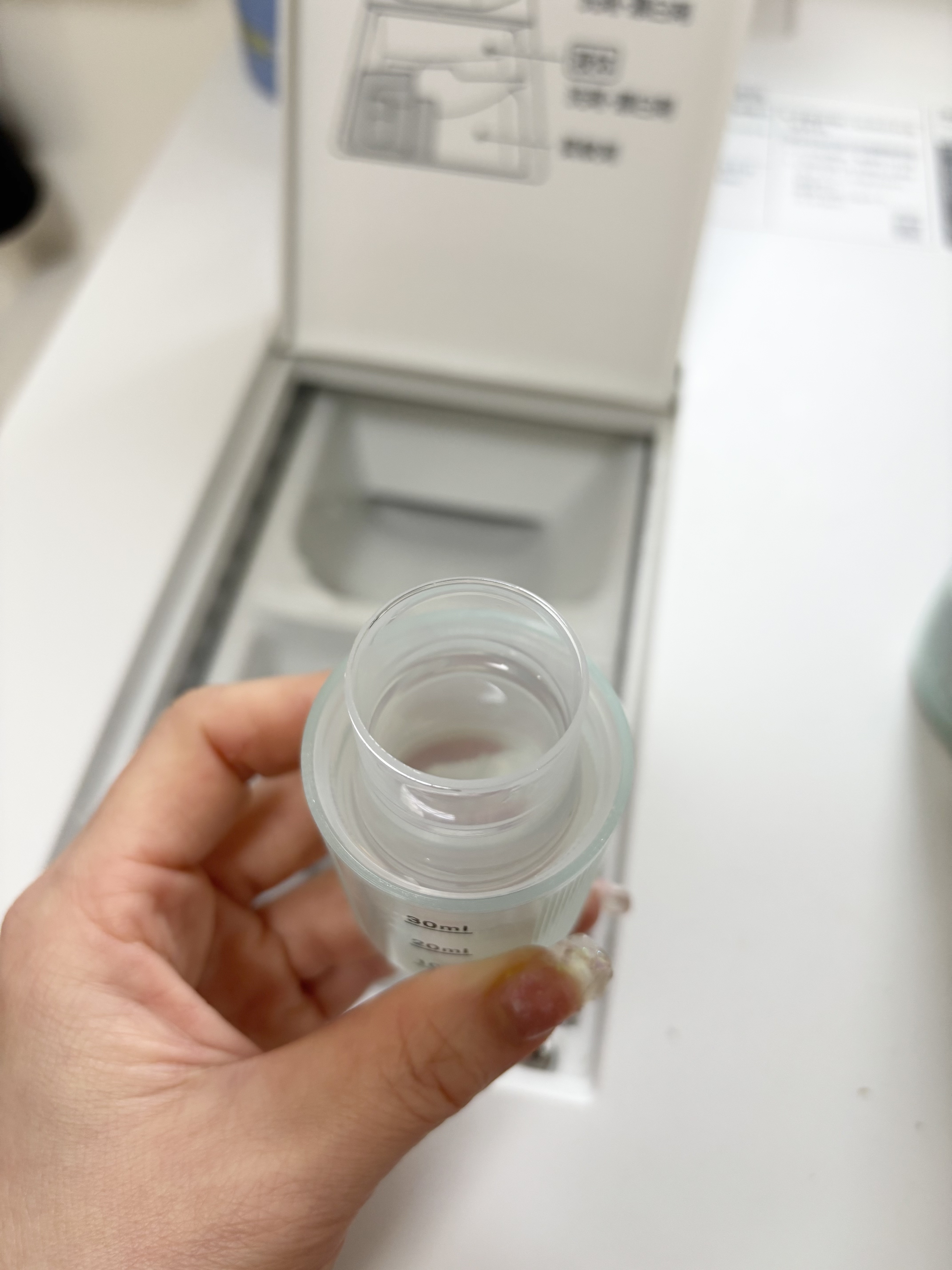 プレミアム柔軟剤 IROKA ミモザサボンの香り/IROKA/柔軟剤を使ったクチコミ（3枚目）