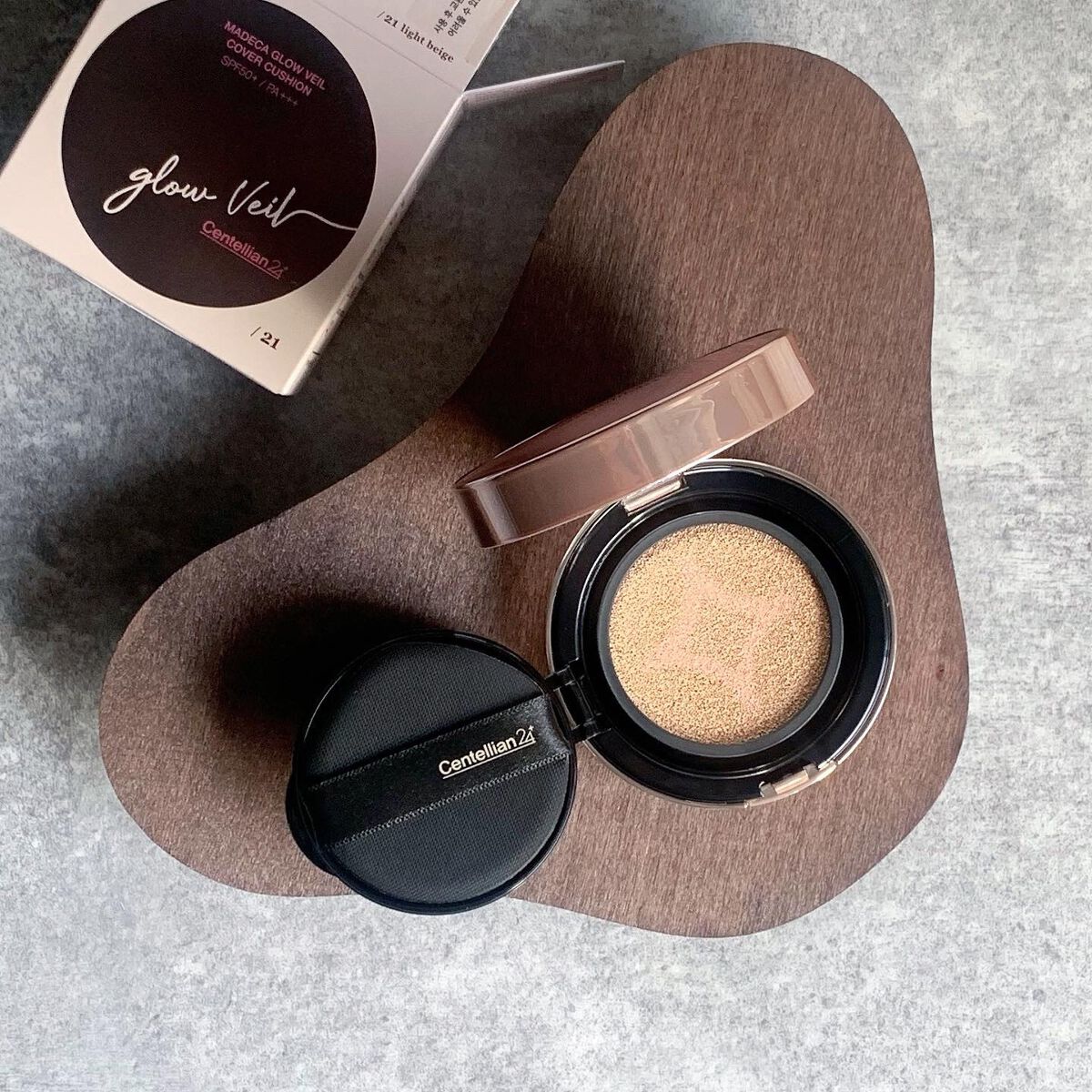 マデカグロウベールカバークッション/センテリアン24/クッションファンデーションを使ったクチコミ(1枚目)