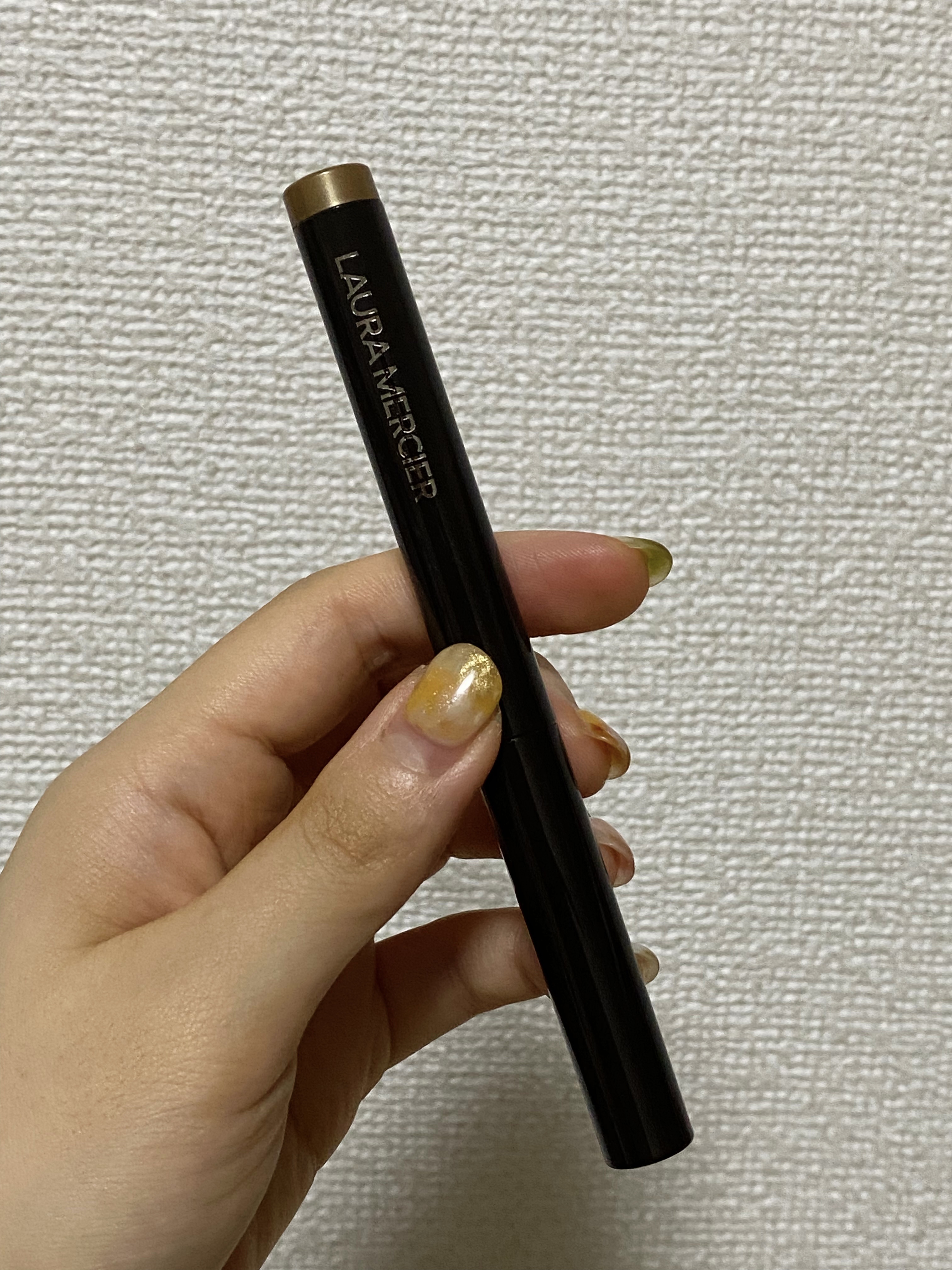 キャビアスティック アイカラー 32 METALLIC TAUPE/ローラ メルシエ/スティックアイシャドウを使ったクチコミ（1枚目）