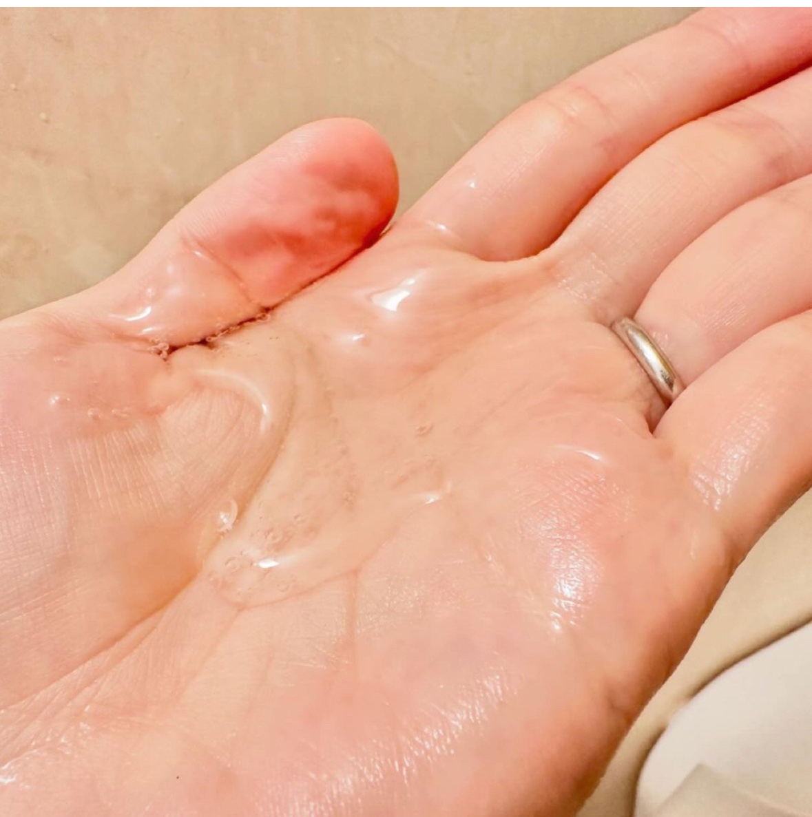 ビオレ ザフェイス 泡洗顔料 ディープモイスト 金木犀の香り/ビオレ/泡洗顔を使ったクチコミ（2枚目）