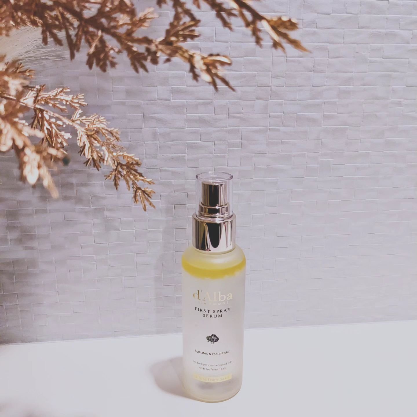 ダルバ ホワイトトリュフファーストスプレーセラム/ダルバ/ミスト状化粧水を使ったクチコミ（1枚目）