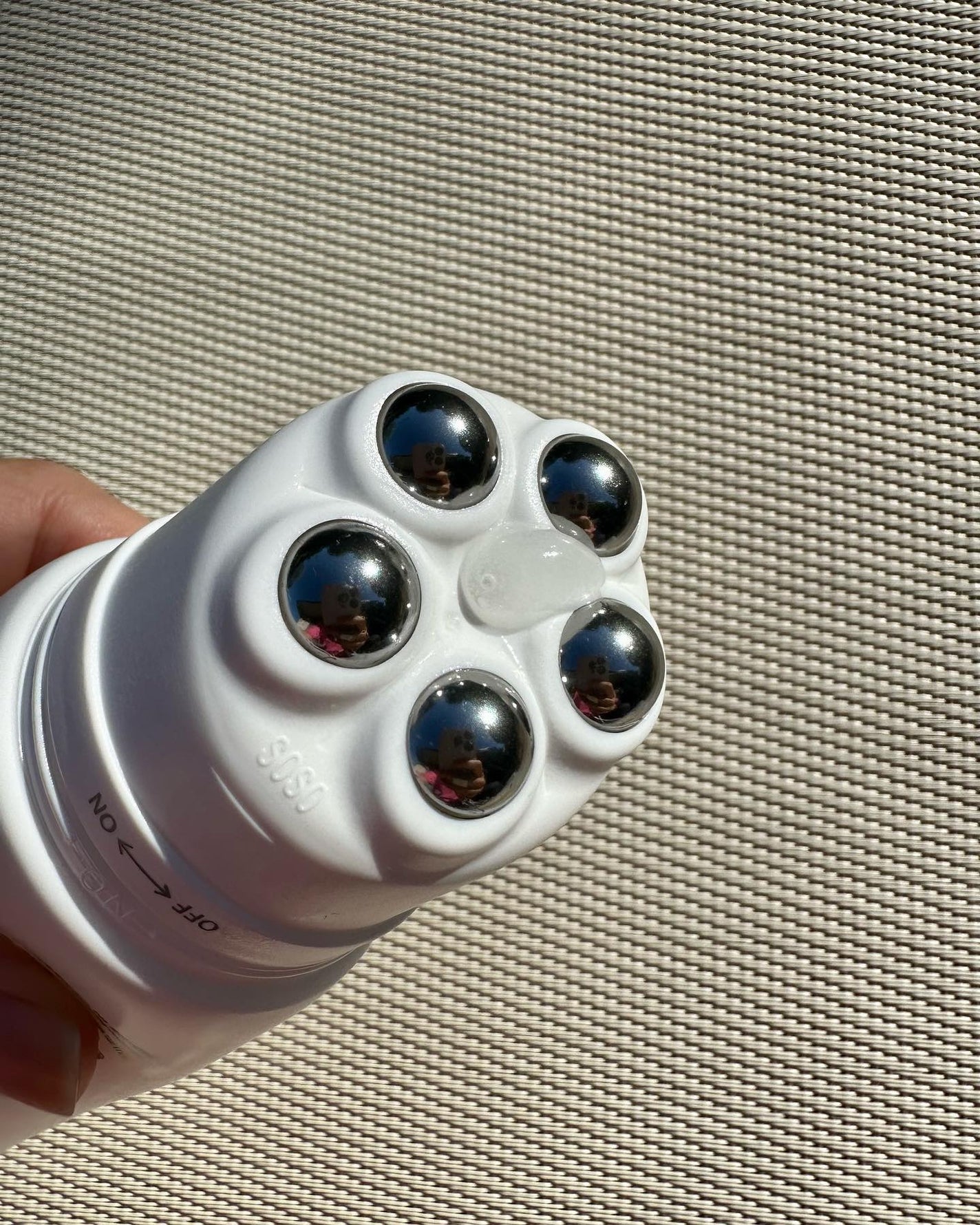 Vフィット ローラー クリーム/HUE_CALM/フェイスクリームを使ったクチコミ(3枚目)