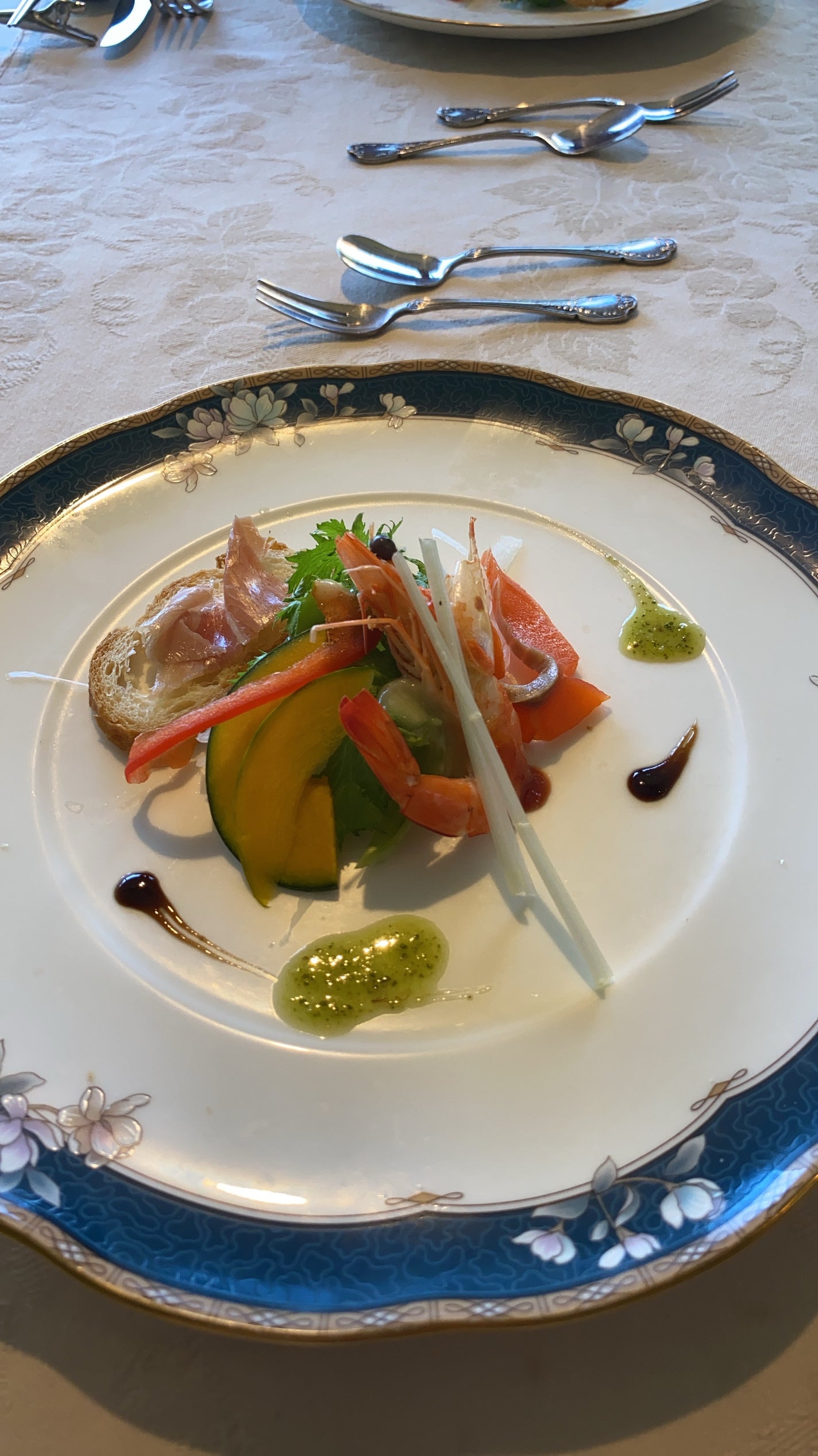 リサ・ラーソン♡クッションファンデマニア on LIPS 「28日で51歳になりました_| ̄|○、;'.・オェあぁ(・ᯅ・..」(7枚目)