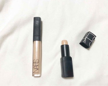 NARS コンシーラースティックのクチコミ「毎日使っているコンシーラー🍒💗

📎ナーズ ラディアントクリーミーコンシーラー1244カスター.....」（1枚目）