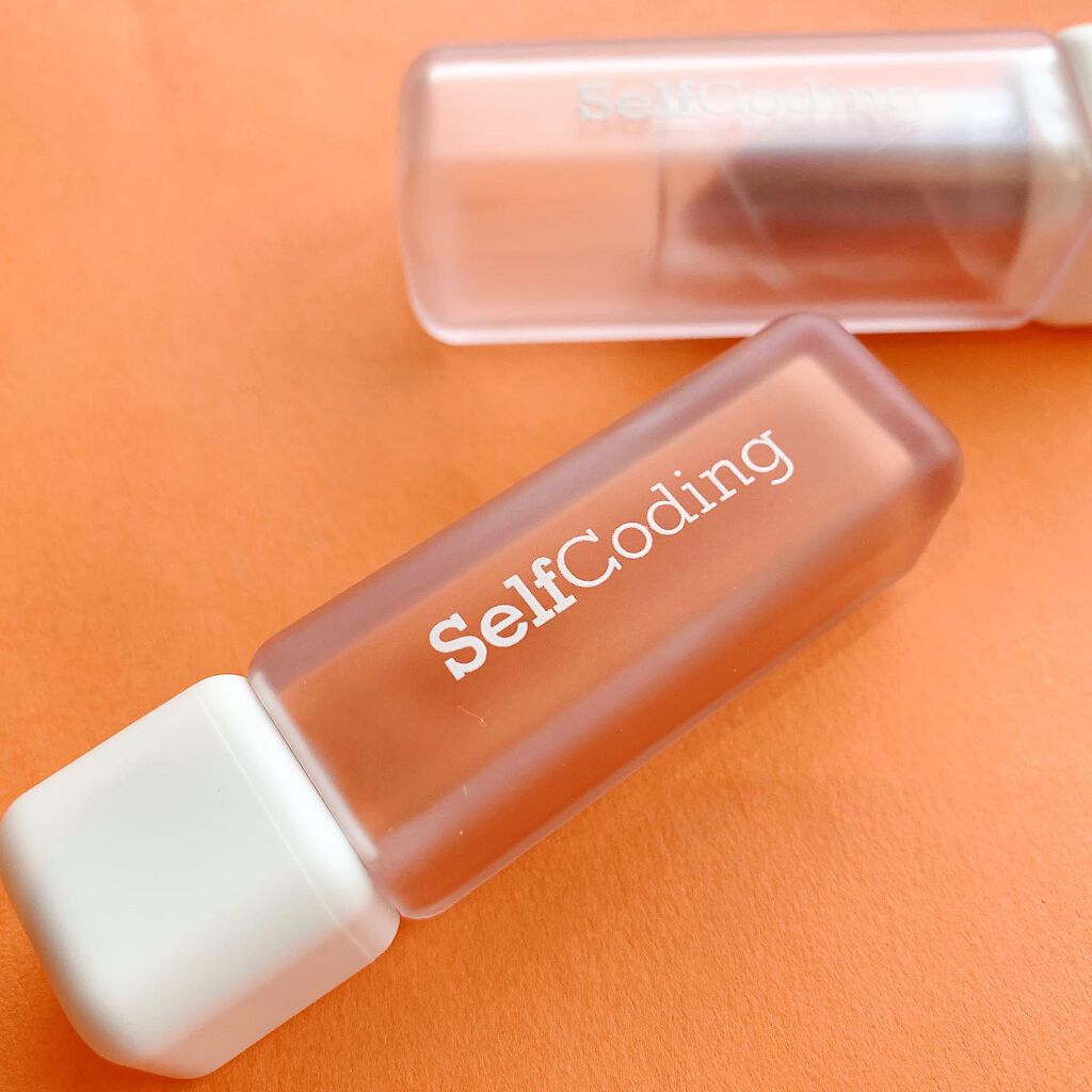 【リップ】

初めて知ったブランド

セルフコーディング
おもちゃみたいな2つのリップをお試しさせていただきました💄

SelfCoding Matte Liquid Liptint
ティントはこのままの色がそっくり唇に
つきました。
浮