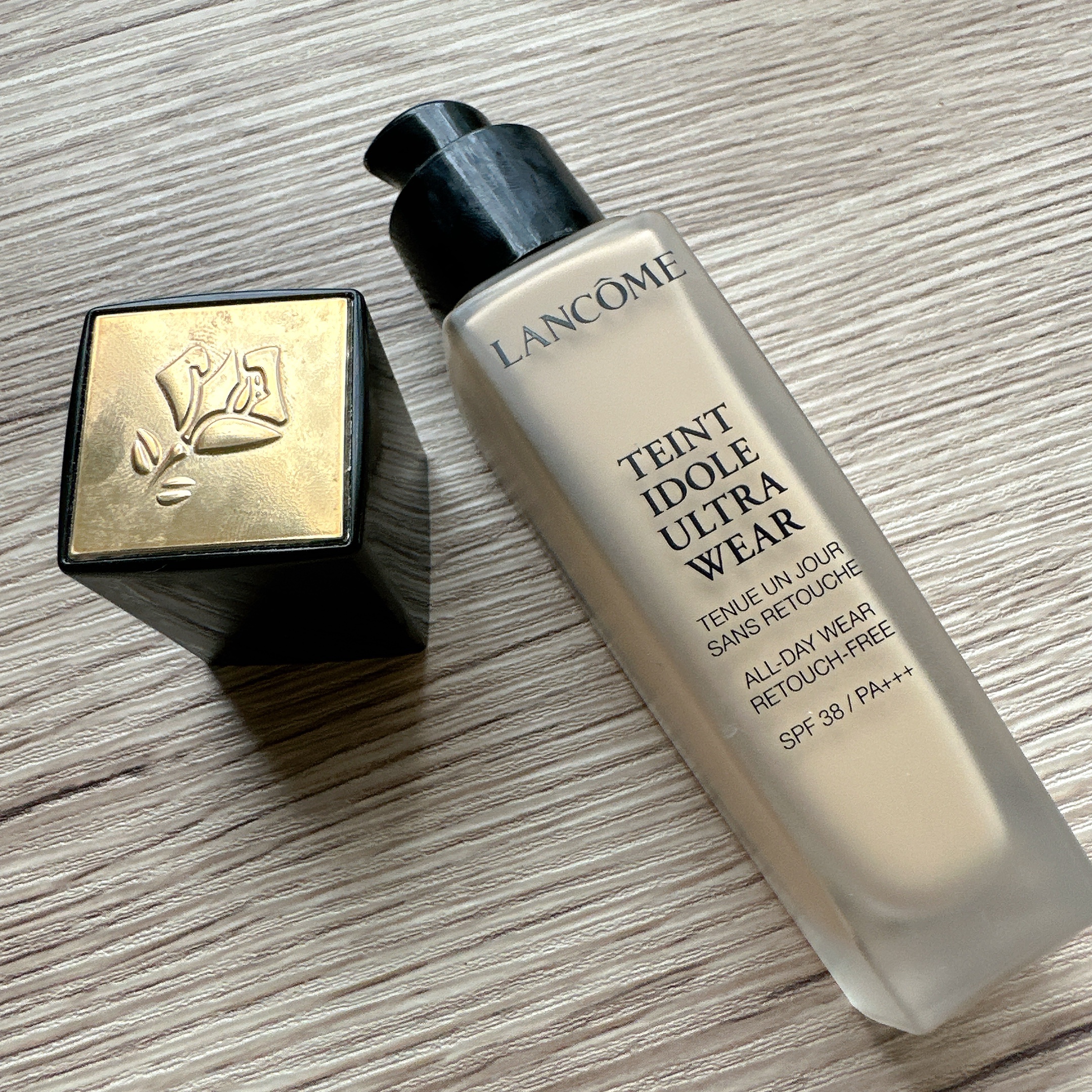 タンイドル ウルトラ ウェア リキッド/LANCOME/リキッドファンデーションを使ったクチコミ（3枚目）