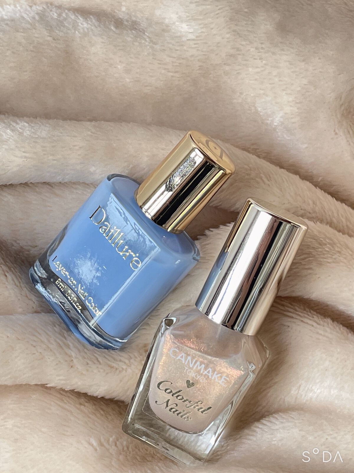 カラフルネイルズ/キャンメイク/マニキュアを使ったクチコミ（3枚目）