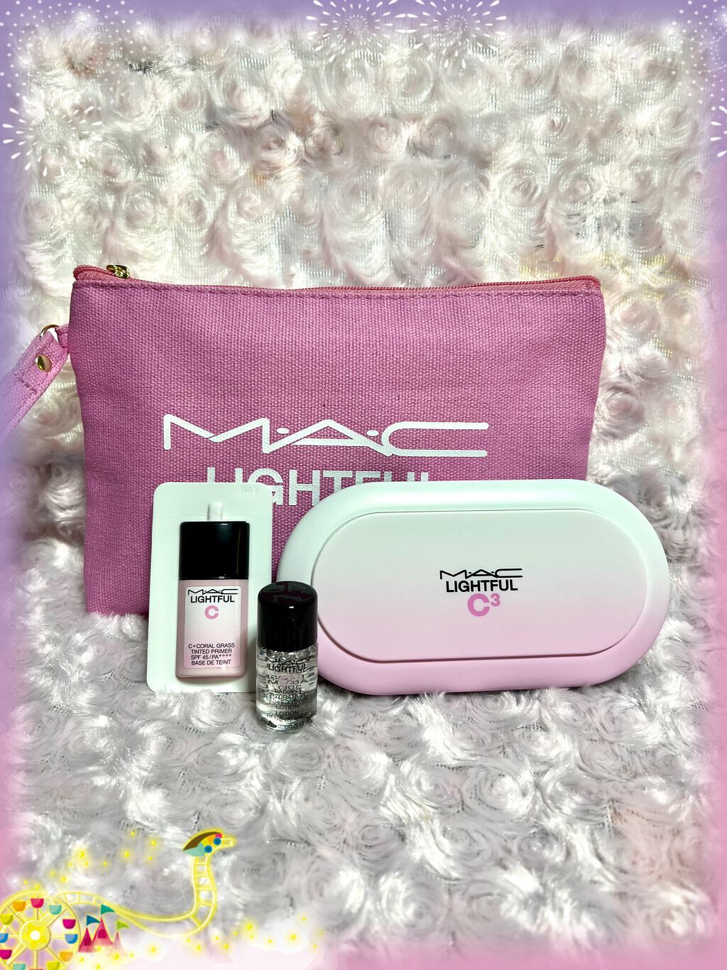 ライトフル C３ ナチュラル シルク パウダーファンデーション NC15/M・A・C/パウダーファンデーションを使ったクチコミ（1枚目）