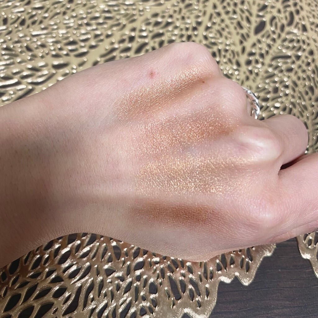 リラクシーアイシャドウ/GENE TOKYO/アイシャドウパレットを使ったクチコミ(3枚目)