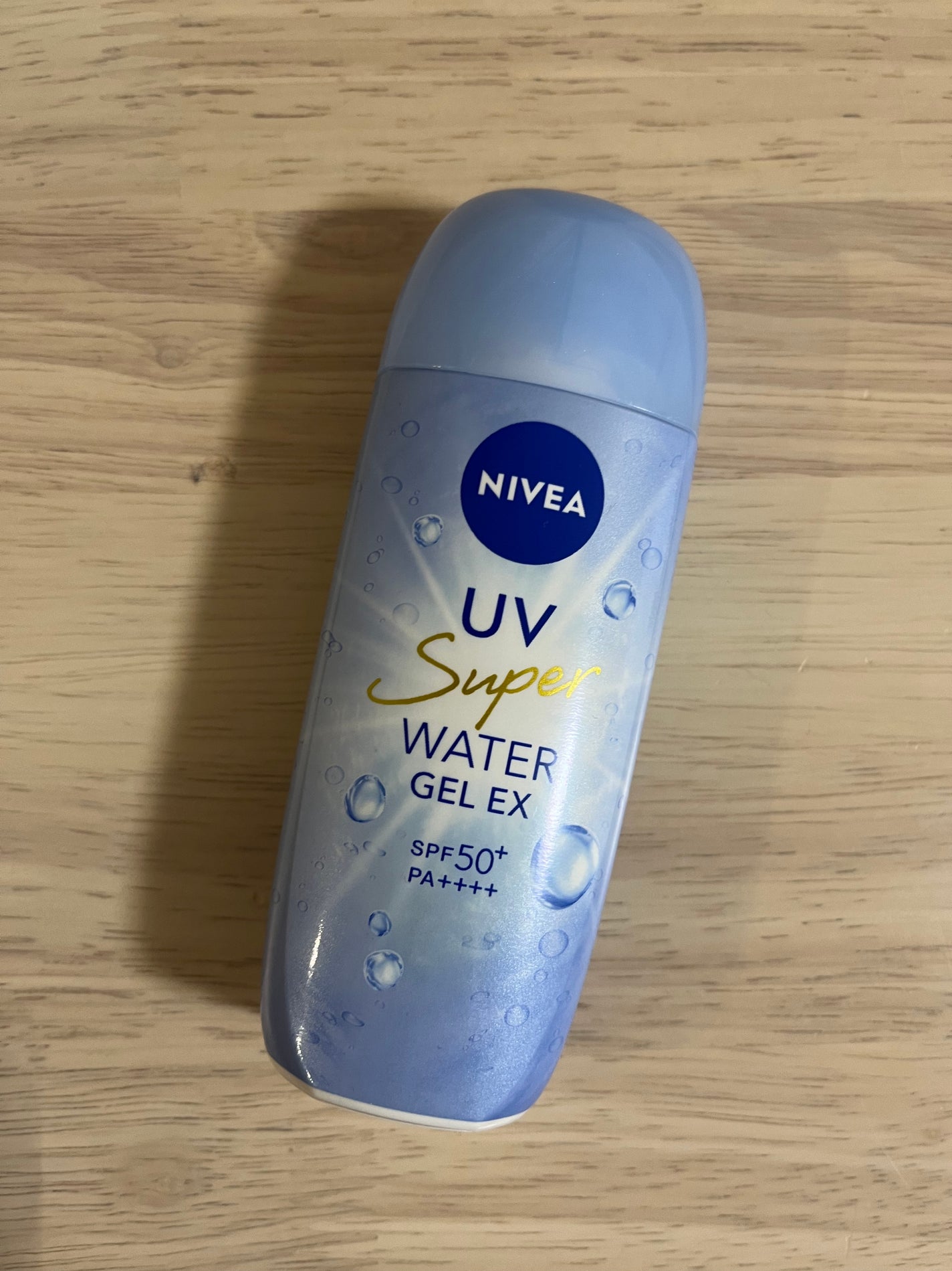 なっぽ on LIPS 「ニベア花王からいただきましたニベアUVウォータージェルEX使っ..」(1枚目)