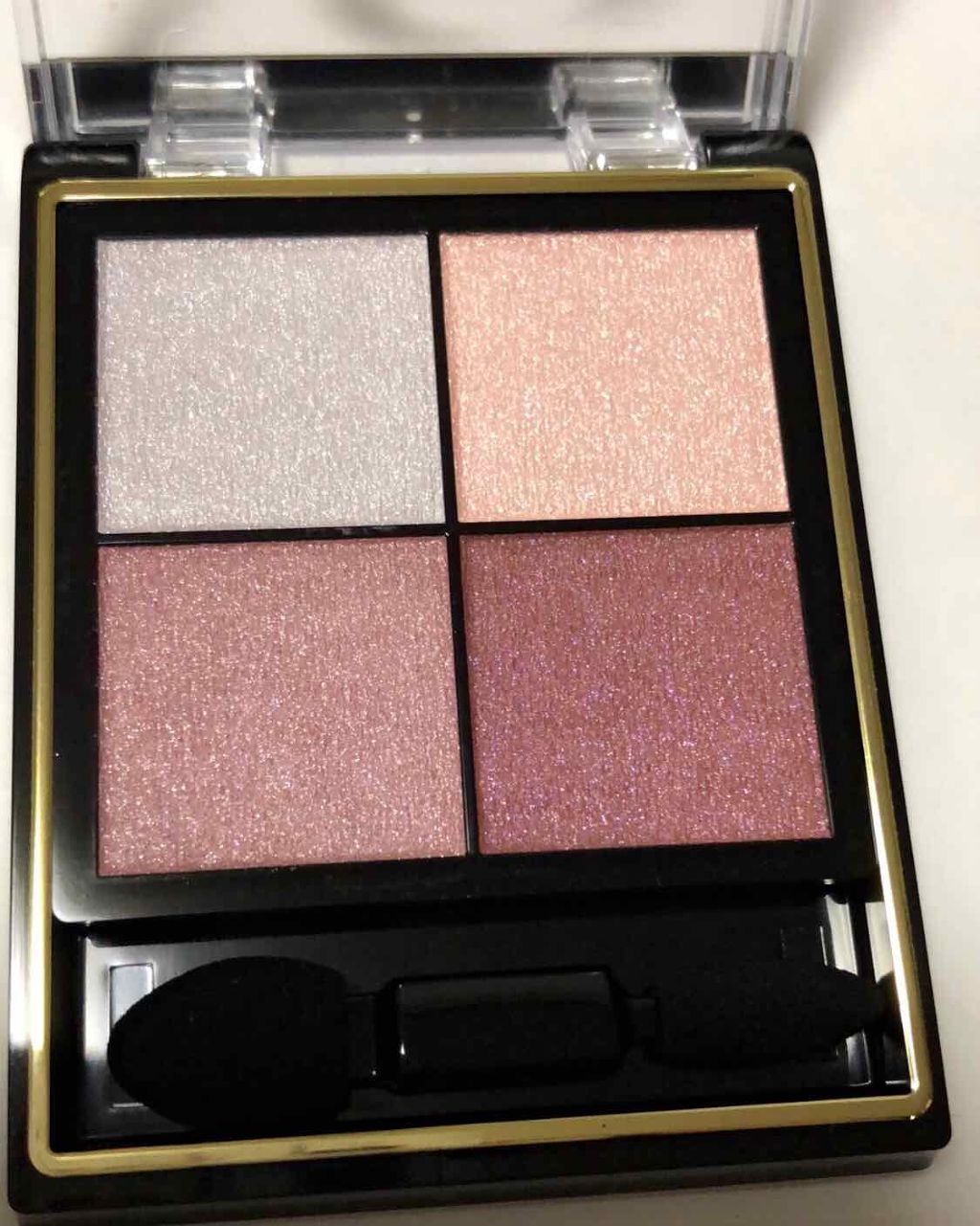 パールグロウハイライト/CEZANNE/パウダーハイライトを使ったクチコミ(3枚目)