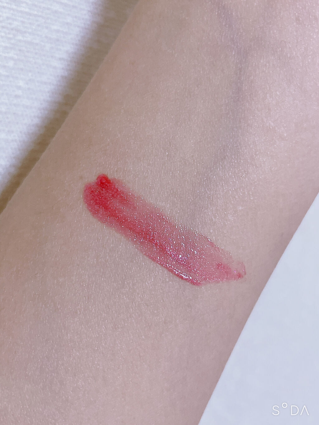 コンフォート リップオイル シマー/CLARINS/リップグロスを使ったクチコミ（3枚目）