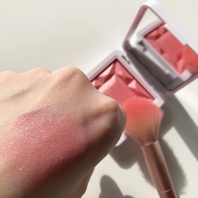 ハイドラパウダーブラッシュ/rms beauty/パウダーチークを使ったクチコミ（1枚目）