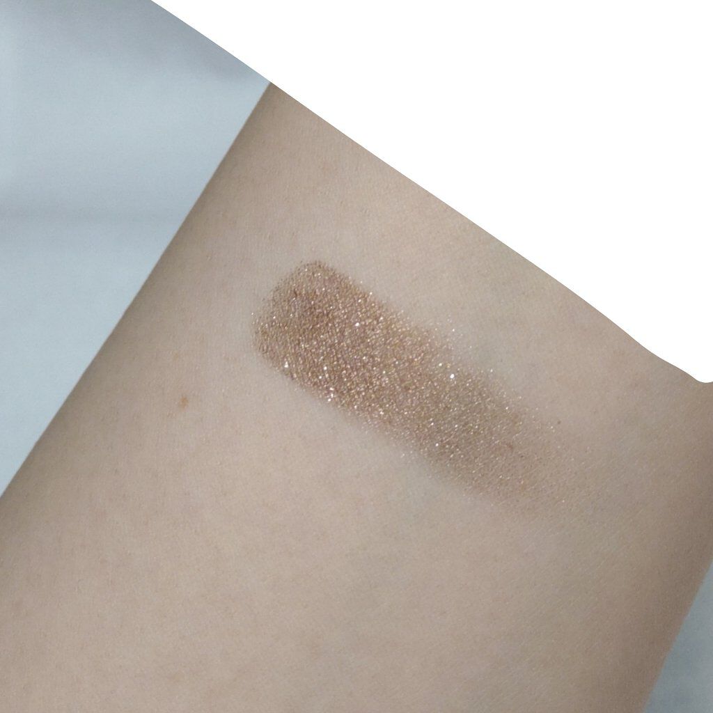 シャドーカスタマイズ/MAJOLICA MAJORCA/単色アイシャドウを使ったクチコミ（3枚目）