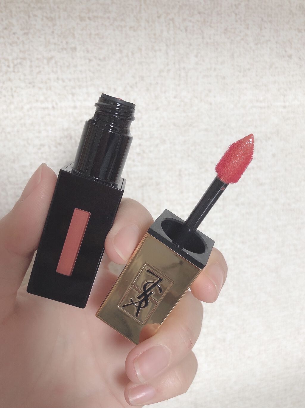 ルージュ ピュールクチュール ヴェルニ/YVES SAINT LAURENT BEAUTE/口紅を使ったクチコミ（2枚目）
