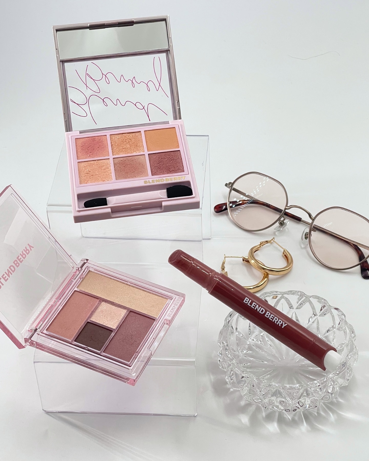 オーラクリエイション/BLEND BERRY/アイシャドウパレットを使ったクチコミ（2枚目）