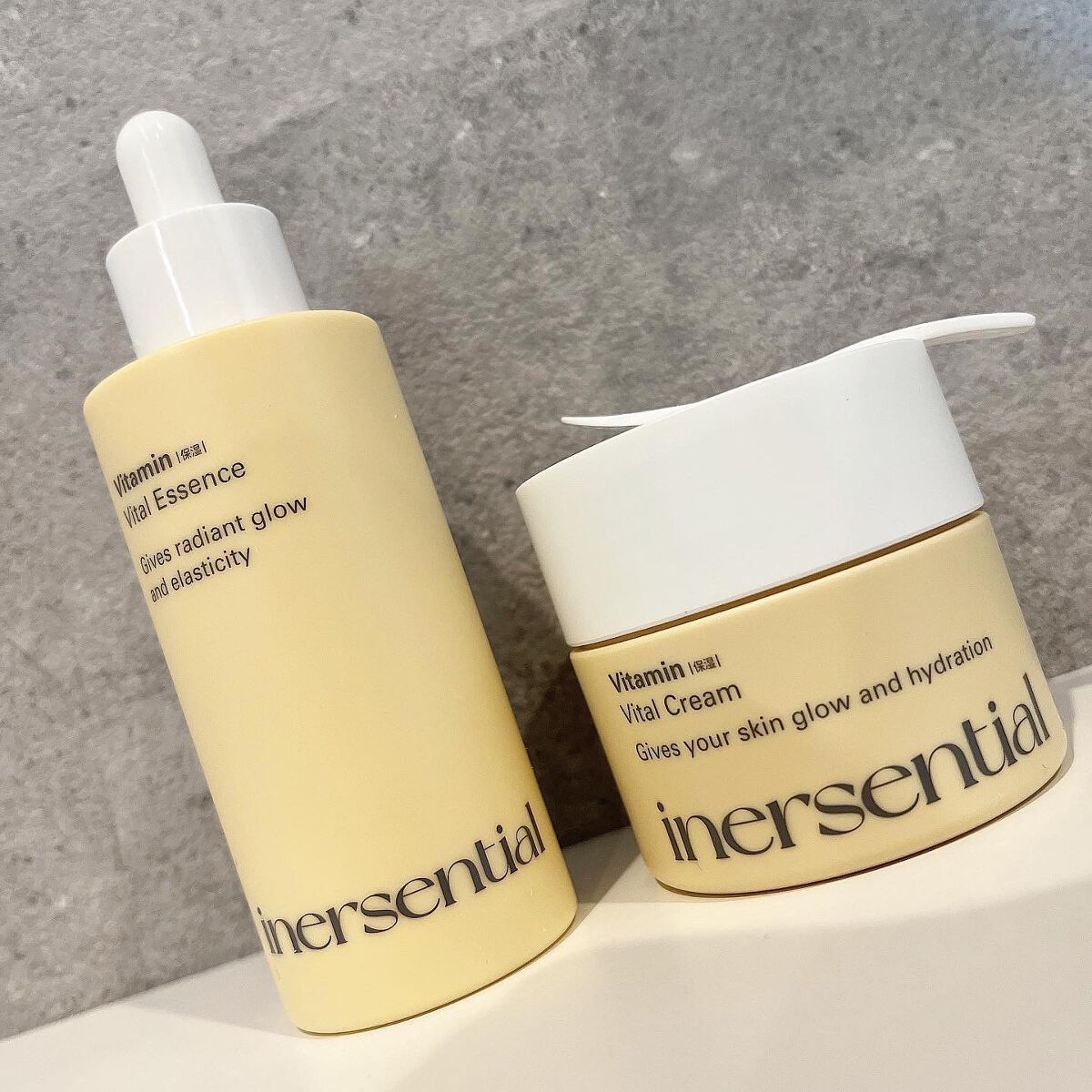 バイタルクリーム/inersential/フェイスクリームを使ったクチコミ（2枚目）